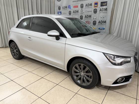AUDI A1 1.4 TFSI ATTRACTION 16V 122CV GASOLINA 2P AUTOMÁTICO